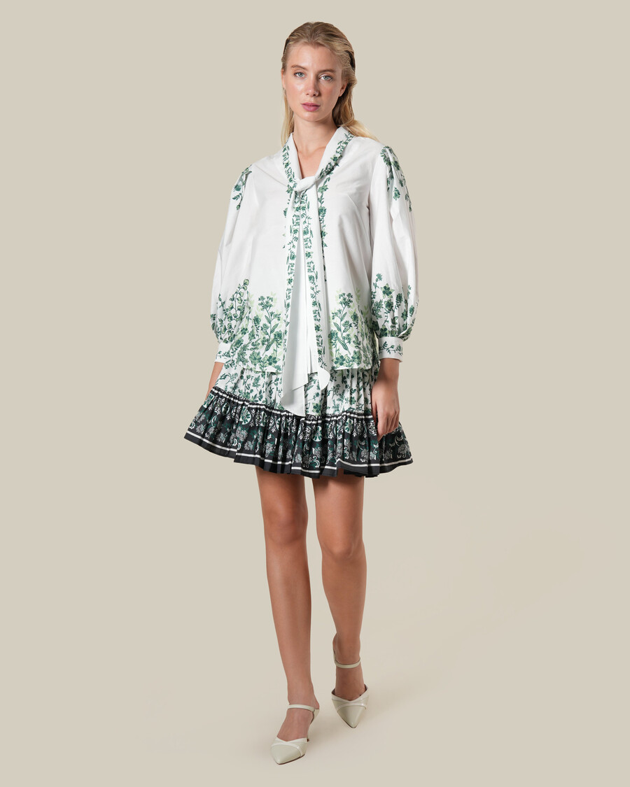 hemd mit kleinem blumenmuster zum binden