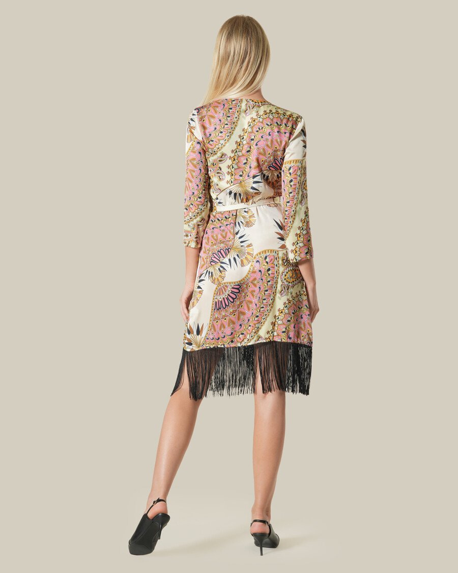 wickelkleid mit fransen und paisley-muster