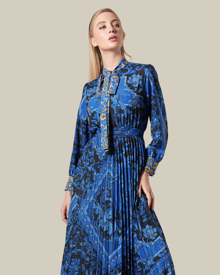 maxikleid mit floralem barockmuster