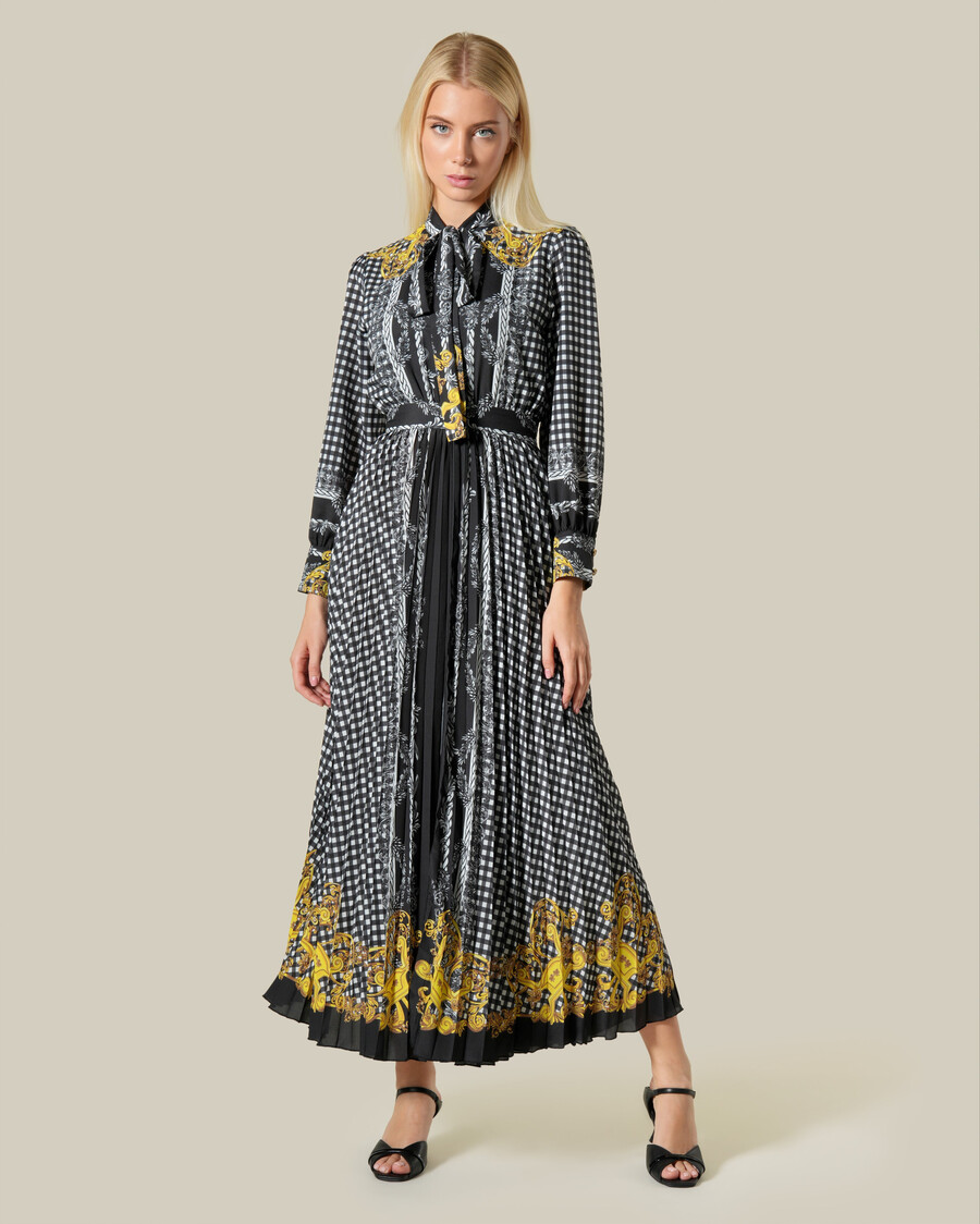 maxikleid mit kariertem barockmuster