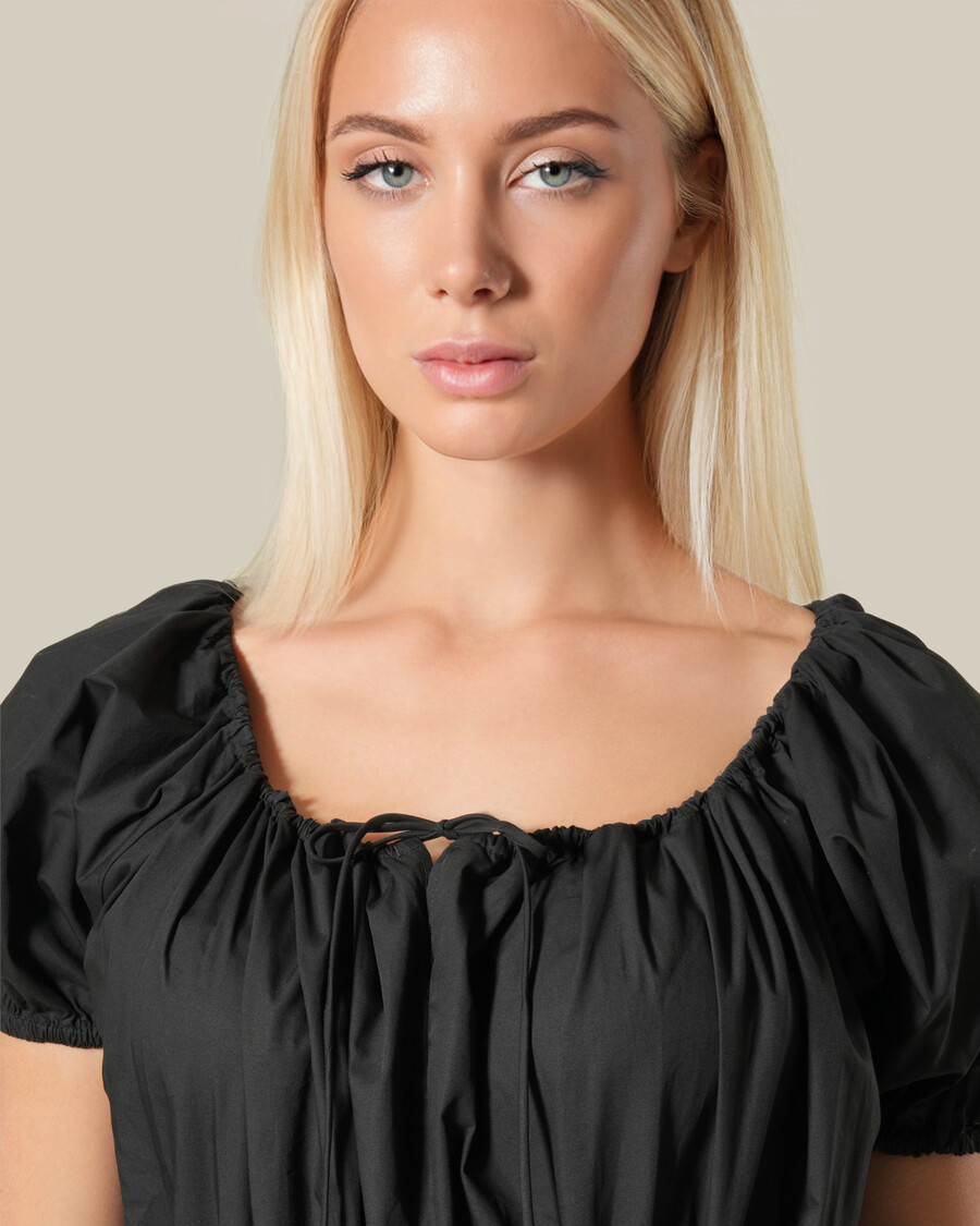 baumwollkleid mit gitterstickerei