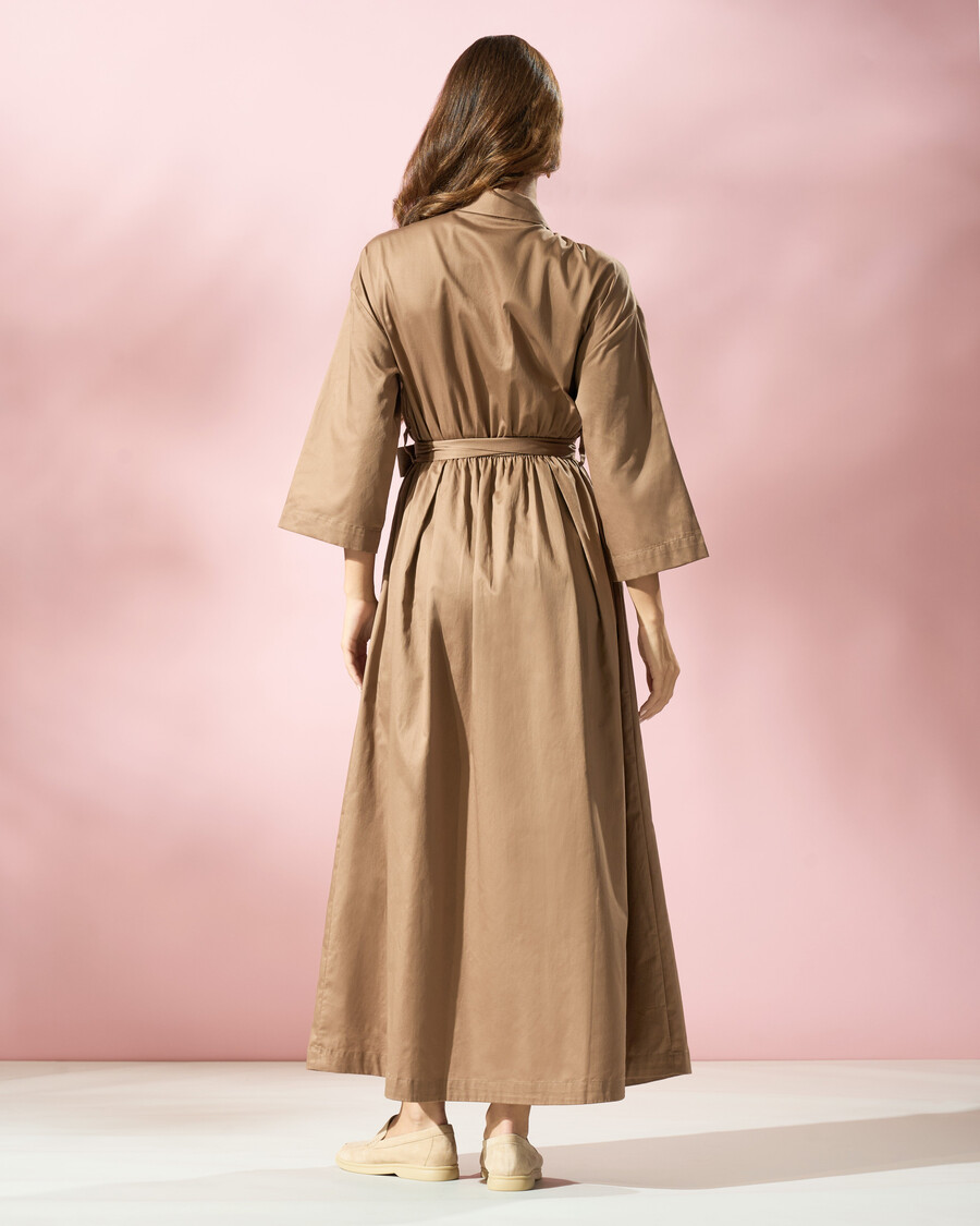 maxikleid mit gürtel