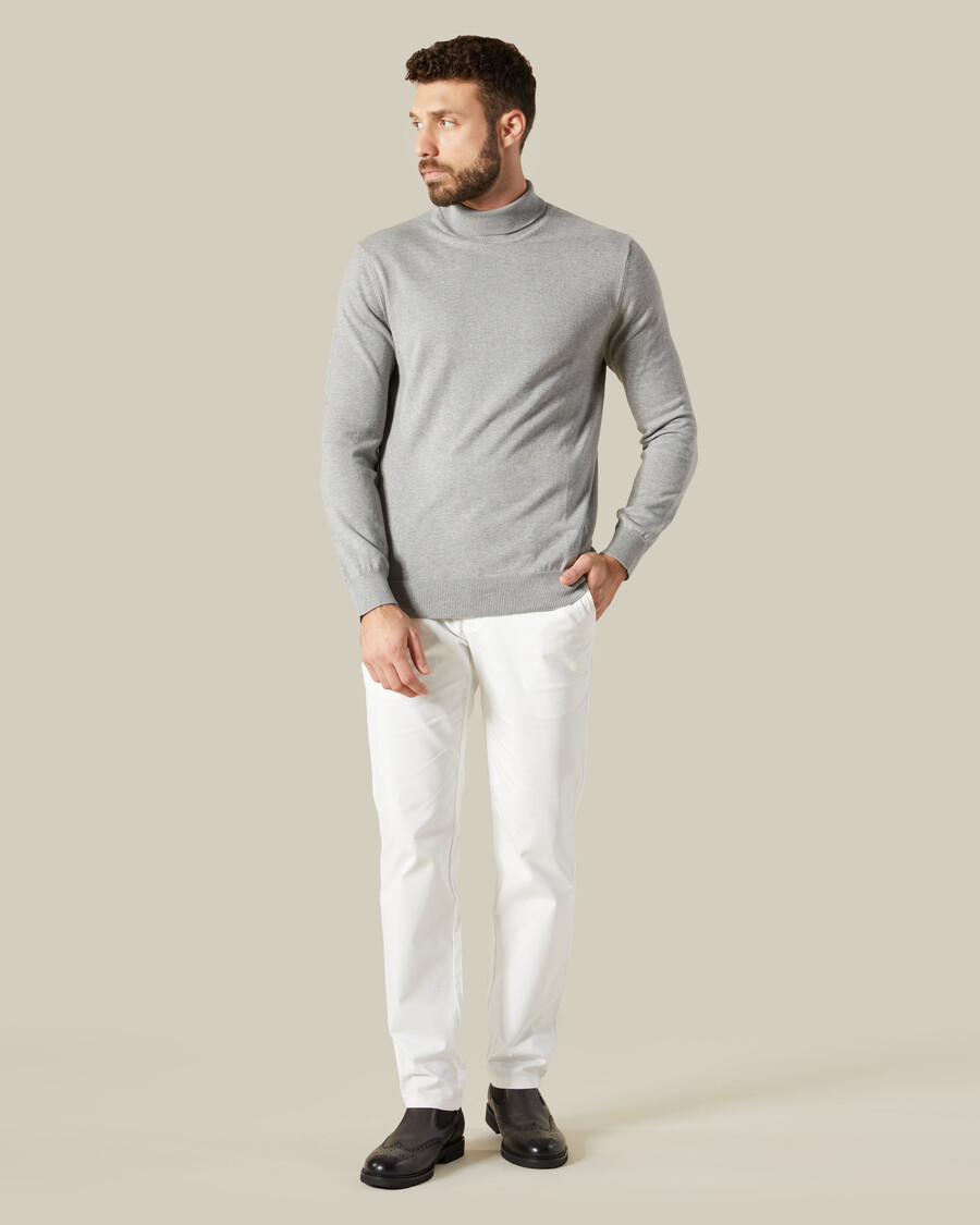 slim fit chinos