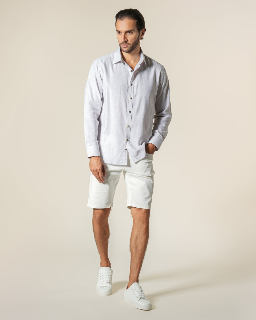 jeans-bermudas mit metallpatches